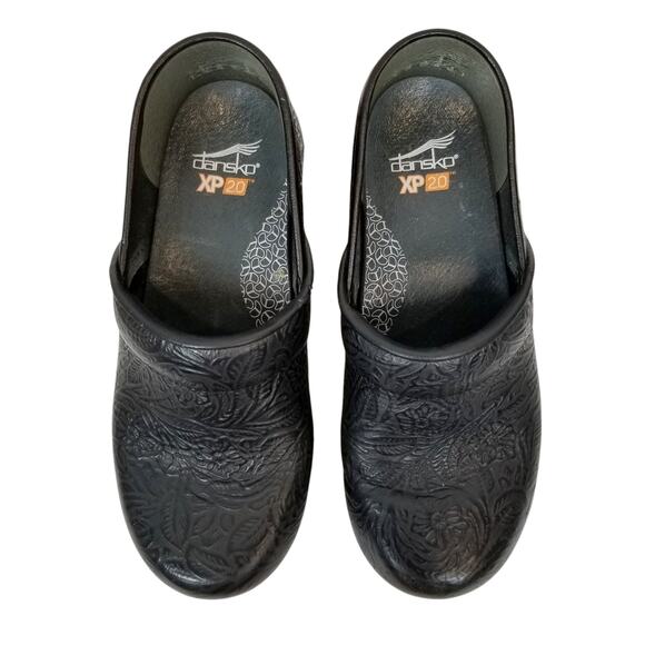 Dansko Women's XP20 Leather Floral Embossed Slip Resistant Black Clogs Size 36 - Picture 2 of 9